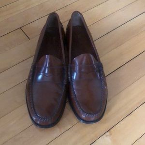 Bass Weejuns - Larson loafer - Size 10.5D- Classic brown